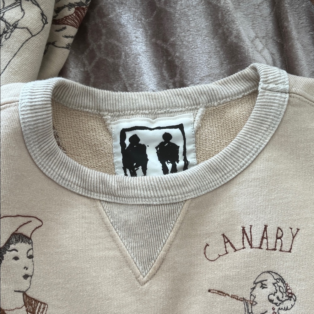 Graphic Cream Crewneck Sweater with Illustrated Motifs {small stain} - Picture 3 of 16